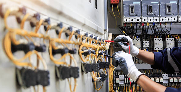 Professional Electrician technician working in Steilacoom, WA